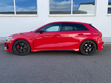 Audi RS3*MATRIX*PANO*SPORT*KEYLESS*