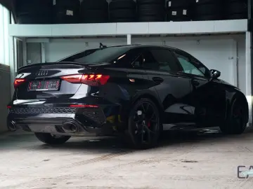 Audi RS3 Lim. 2.5 TFSI quattro