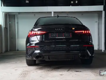 Audi RS3 Lim. 2.5 TFSI quattro
