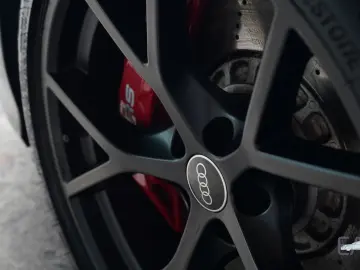 Audi RS3 Lim. 2.5 TFSI quattro