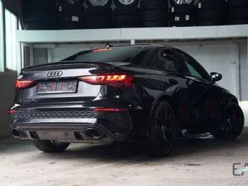 Audi RS3 Lim. 2.5 TFSI quattro