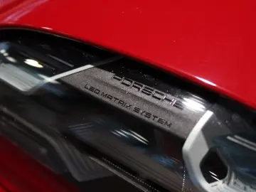 Porsche Taycan GTS Sport Turismo
