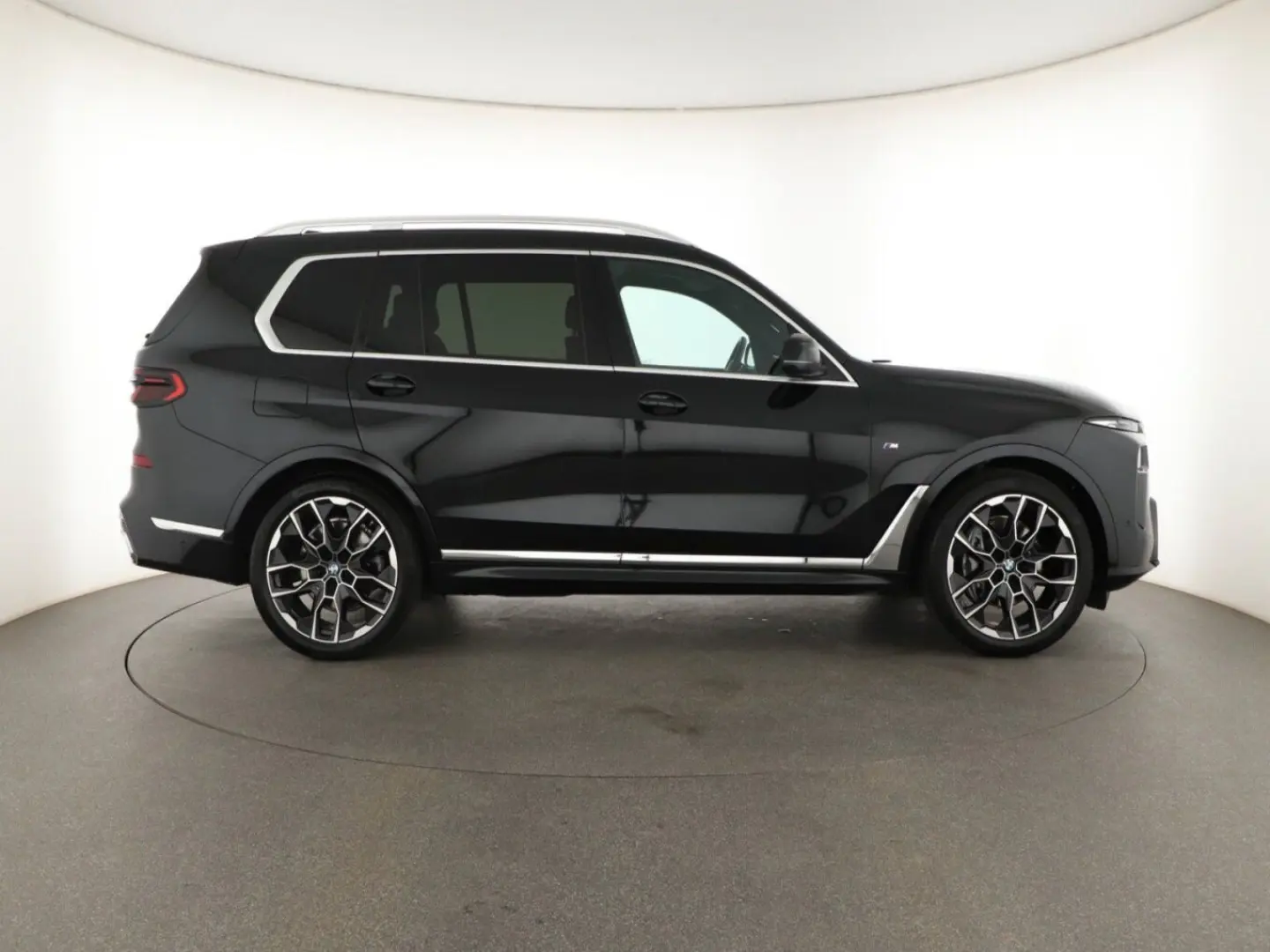 X7