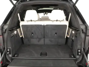 X7