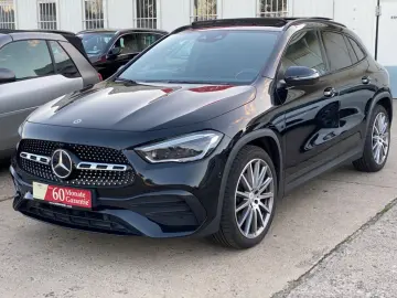 GLA220d AMG 4M_Offroad-Paket_Panorama_MBUX_RFKam