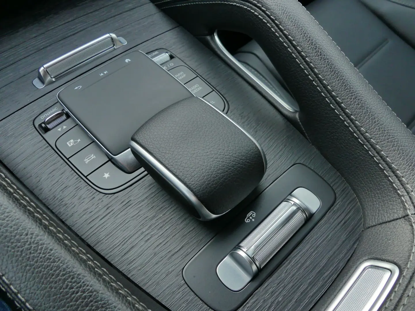GLE 450d AMG 4M +Distronic+360°Kam+Airmatic+LED+