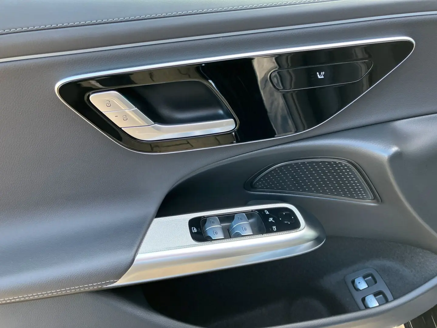 E 300 e Limousine AMG Line LED Keyless Distronic