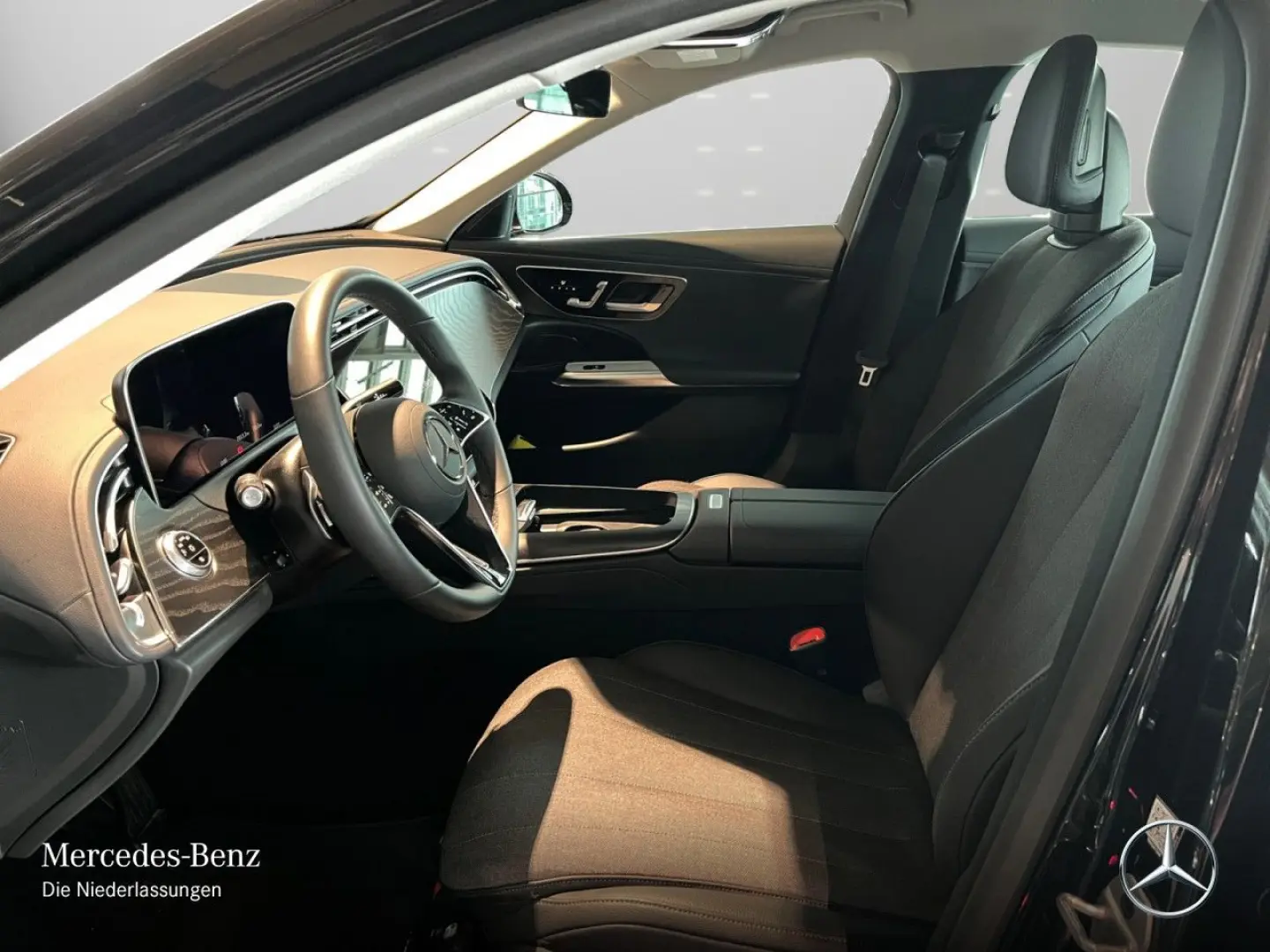 E 300 e 4M AVANTGARDE Advanced  AHK Keyless