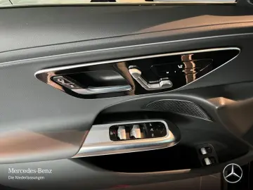E 300 e 4M AVANTGARDE Advanced  AHK Keyless