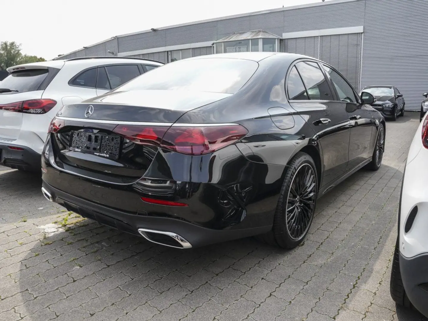 E 300 e AMG Distronic Rückfahrkamera MBUX LED