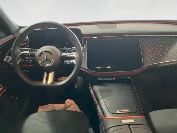 E 300 e AMG-Line DISTRONIC DIGITAL-LIGHT KEYLESS
