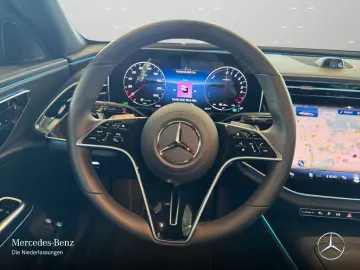 E 300 e Avantgarde Adv.  PANO SUPERSCREEN HA-L