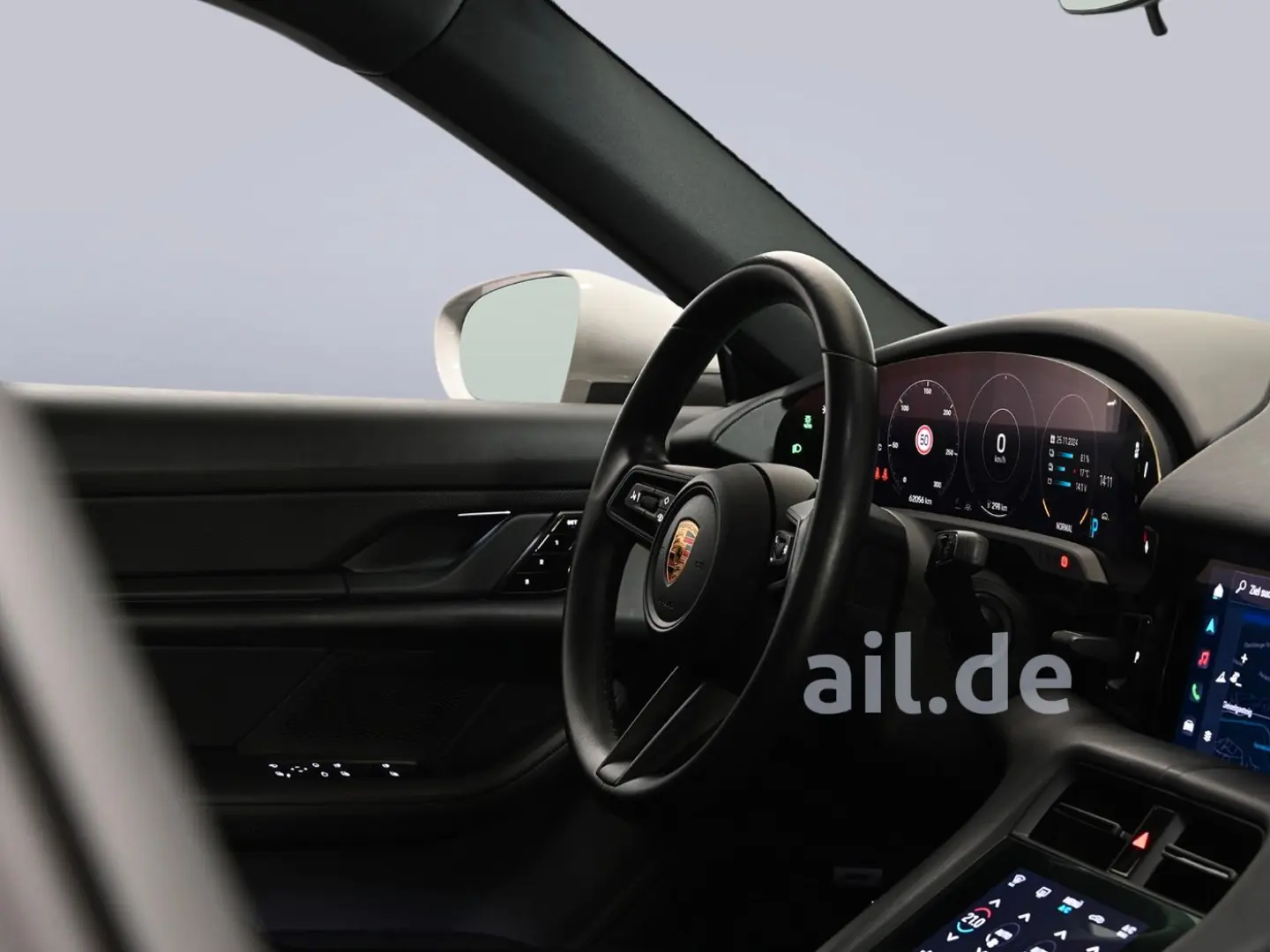 Taycan 4S Plus HUD LED Pano SpurW LM Navi