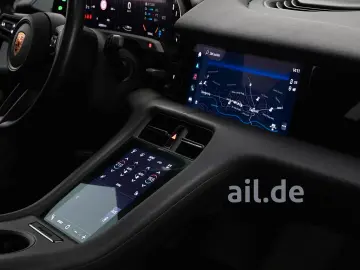 Taycan 4S Plus HUD LED Pano SpurW LM Navi