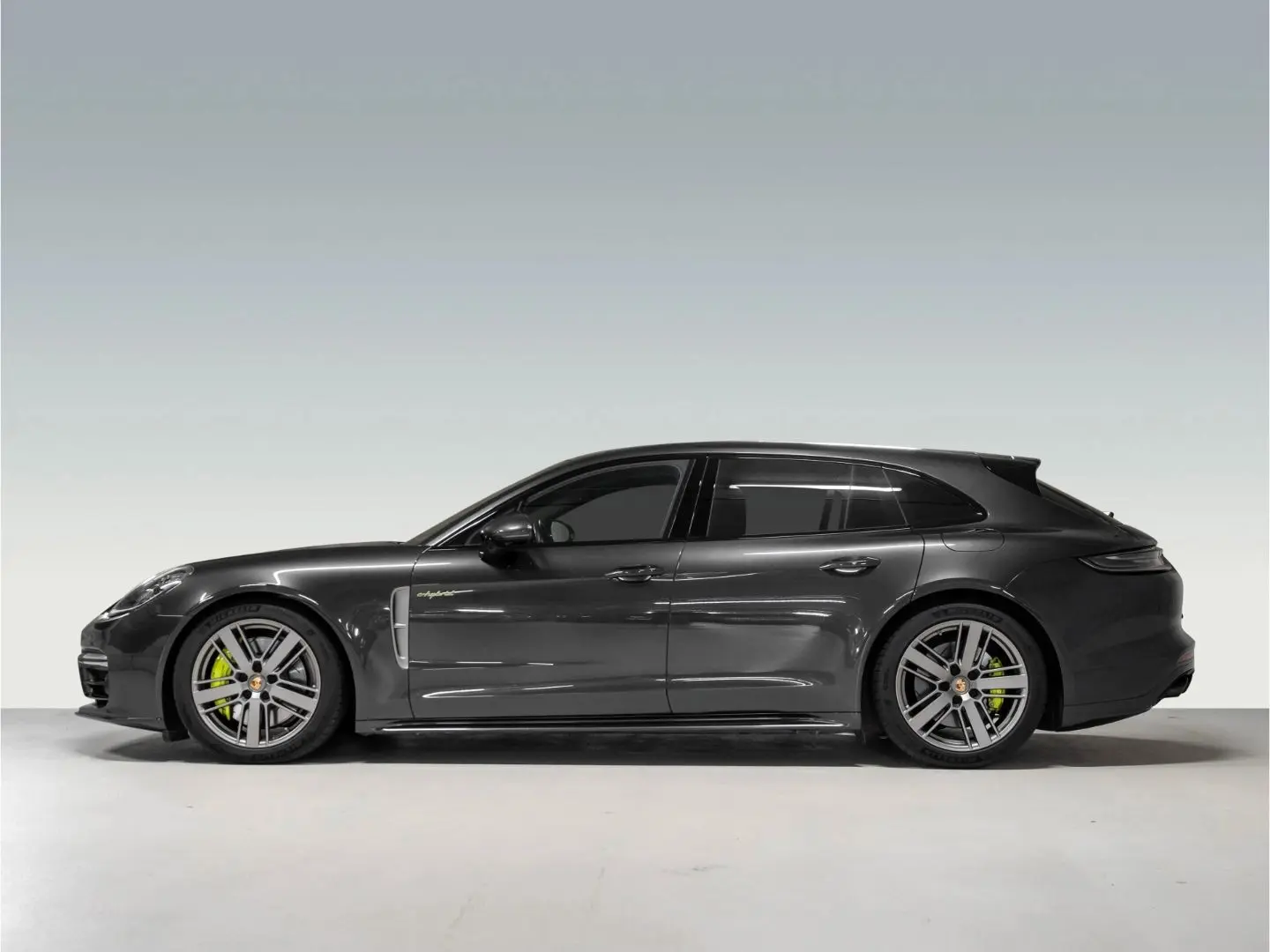 Panamera 4 E-Hybrid Sport Turismo Platinum Edition