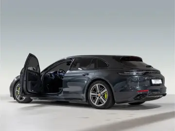 Panamera 4 E-Hybrid Sport Turismo Platinum Edition