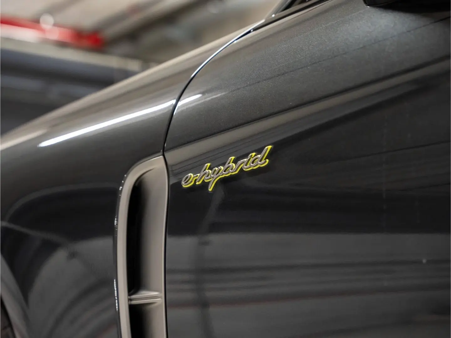 Panamera 4 E-Hybrid Sport Turismo Platinum Edition