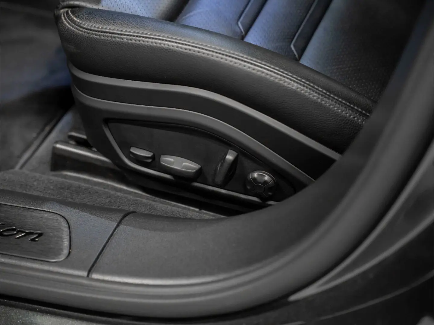 Panamera 4 E-Hybrid Sport Turismo Platinum Edition