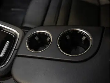 Panamera 4 E-Hybrid Sport Turismo Platinum Edition