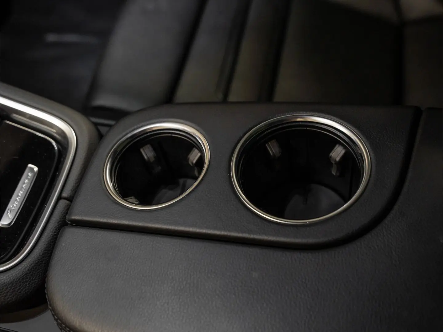 Panamera 4 E-Hybrid Sport Turismo Platinum Edition