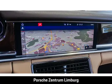 Panamera 4 E-Hybrid InnoDrive Head-Up Display