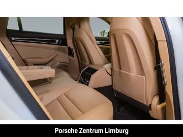 Panamera 4 E-Hybrid InnoDrive Head-Up Display