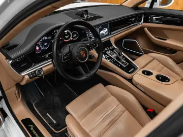 Panamera 4 S E-Hybrid*Matrix*Pano*Approved*