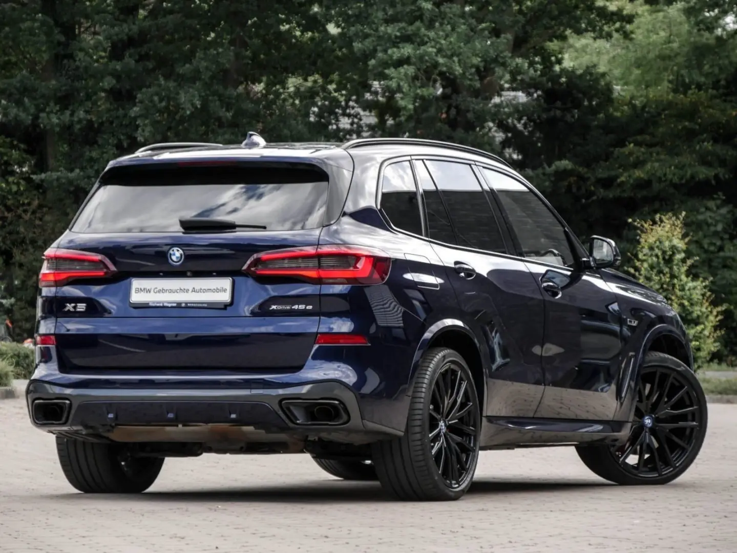 X5 xDrive45e