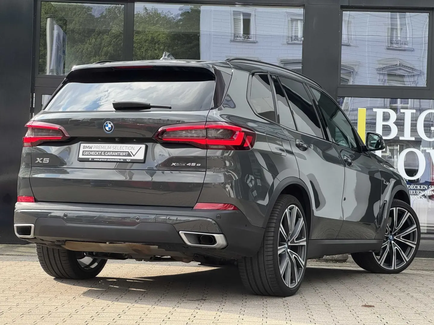 X5 xDrive45e