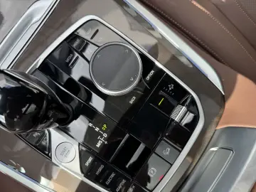 X5 xDrive45e