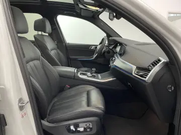 X5 xDrive45e M Sport