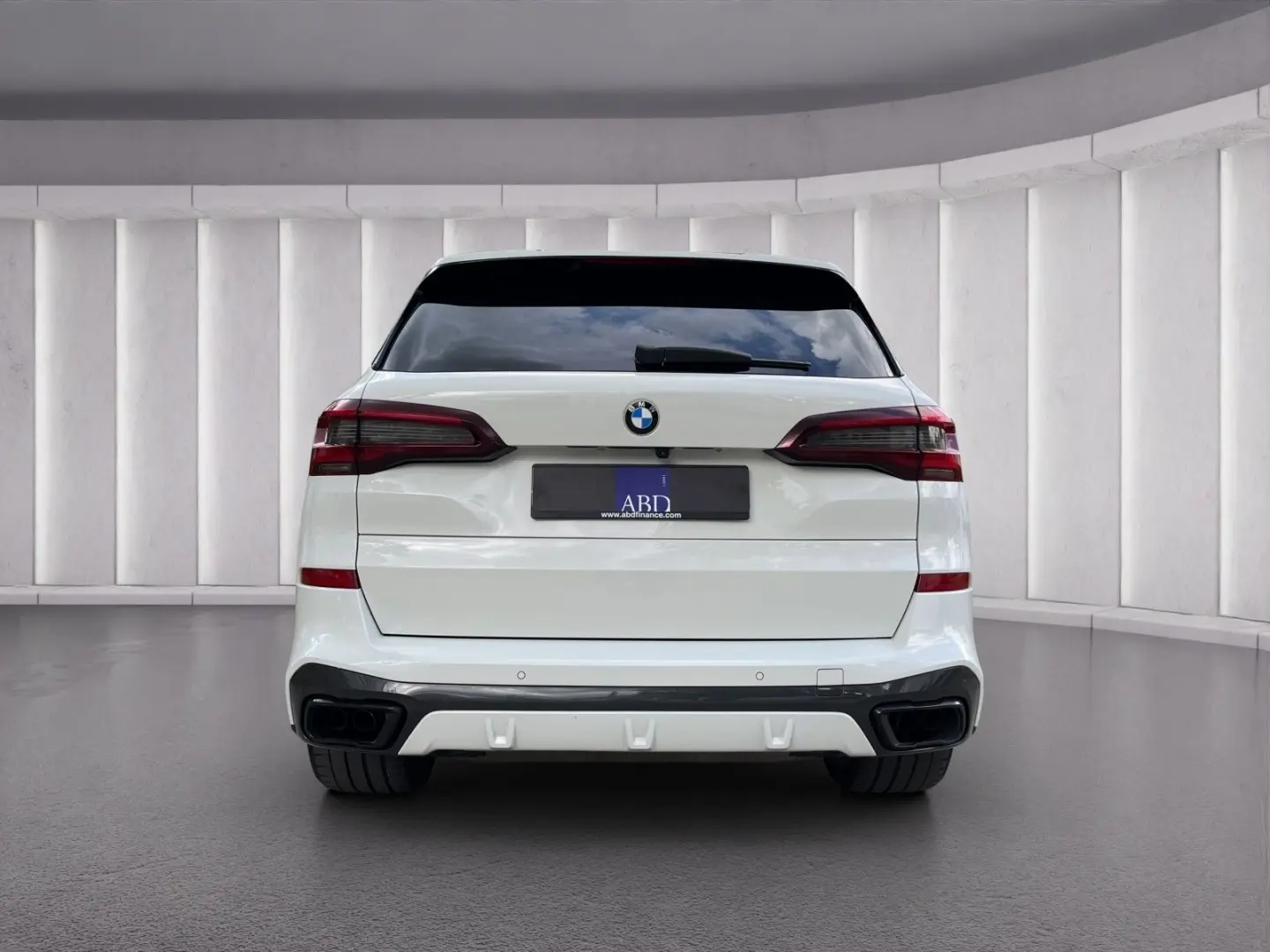 X5 M50i