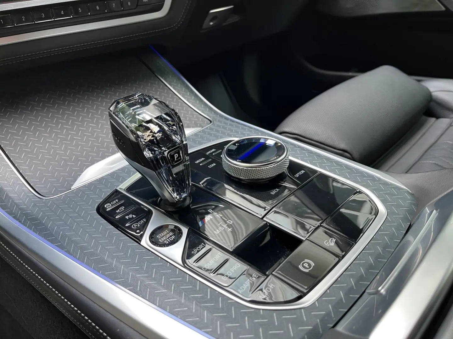 X5 M50i