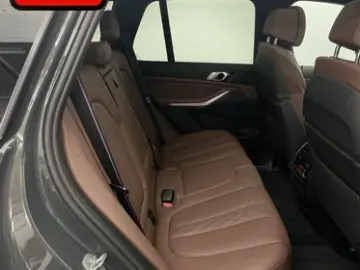 X5 xDrive 40d M SPORT