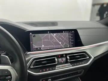 X5 xDrive 40d M SPORT