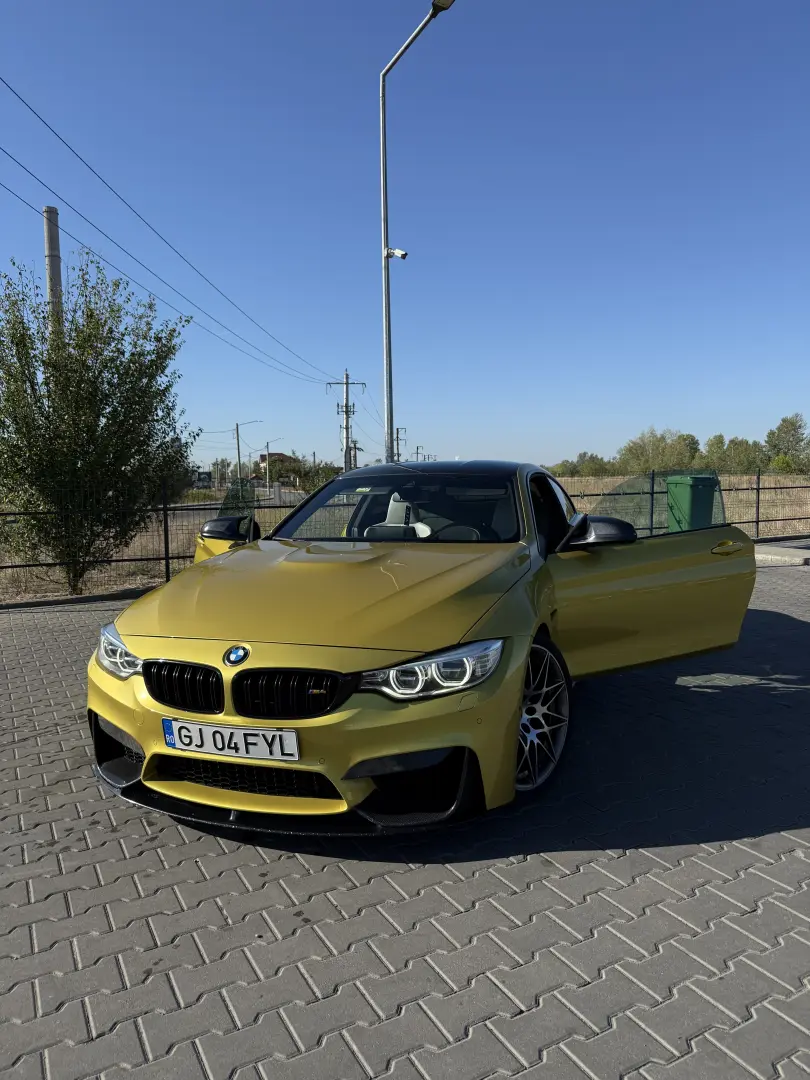 BMW M4