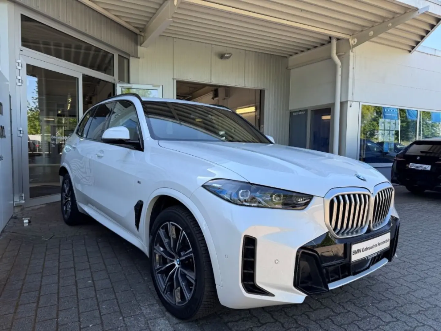 X5 40i M-Sport ICONIC 20'' Pano AHK H/K Sitzbelü