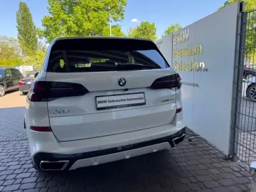 X5 40i M-Sport ICONIC 20'' Pano AHK H/K Sitzbelü