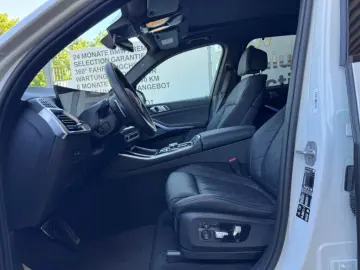 X5 40i M-Sport ICONIC 20'' Pano AHK H/K Sitzbelü