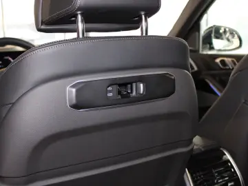 X5 xDrive 40 i M Sport /DrAssPro/Panorama/soft