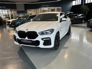 X6 M50i M-Paket