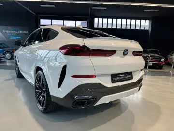 X6 M50i M-Paket