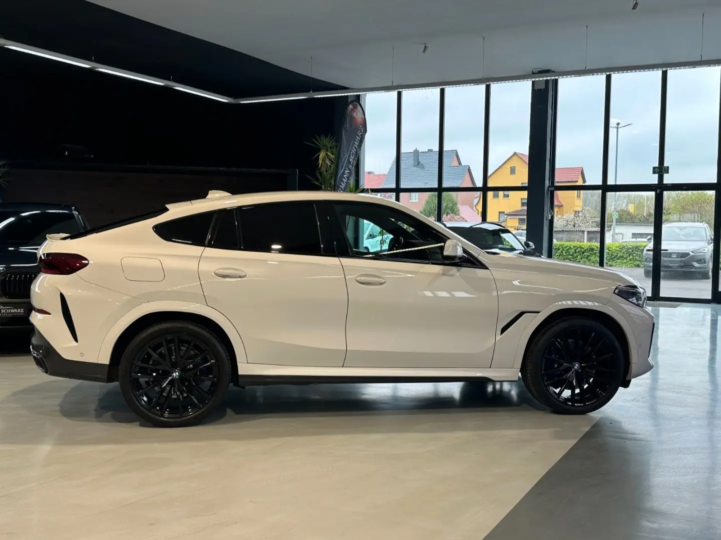 X6 M50i M-Paket