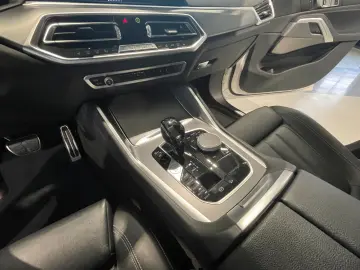 X6 M50i M-Paket