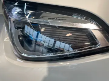 X6 M50i M-Paket