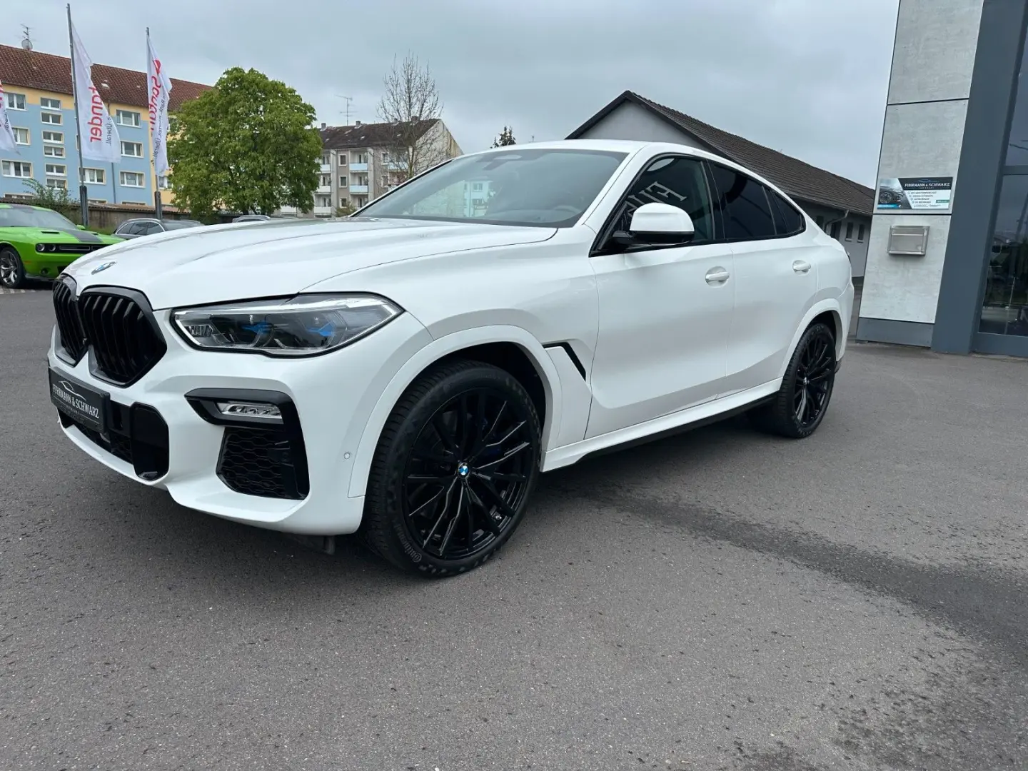 X6 M50i M-Paket