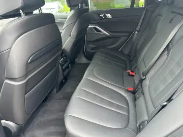X6 M50i M-Paket