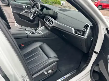 X6 M50i M-Paket