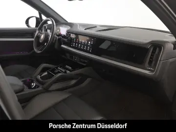 Cayenne Panoramadach BOSE LED-Matrix