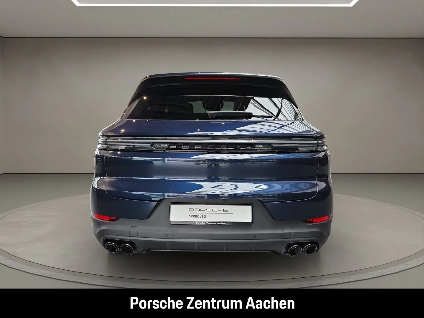 Cayenne E-Hybrid InnoDrive Head-Up Soft-Close